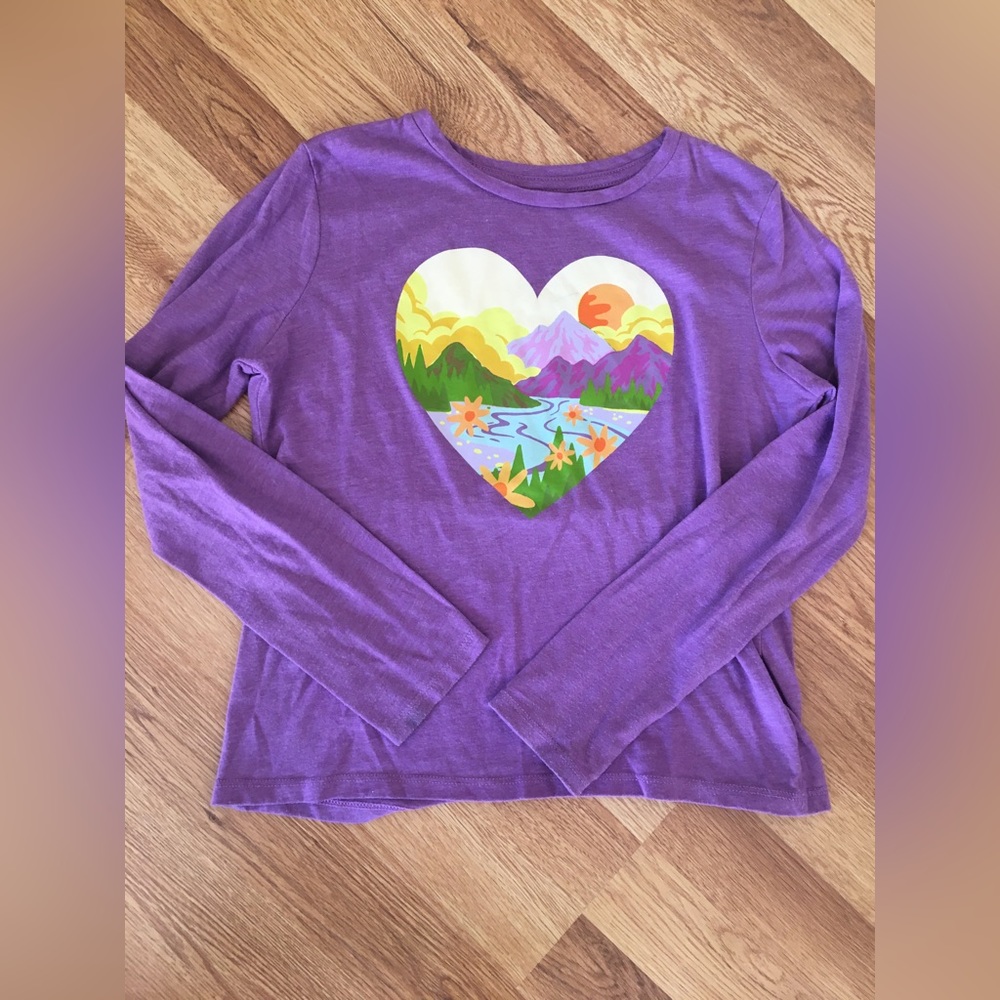 Eddie Bauer LS tee. 10. Great condition, never worn